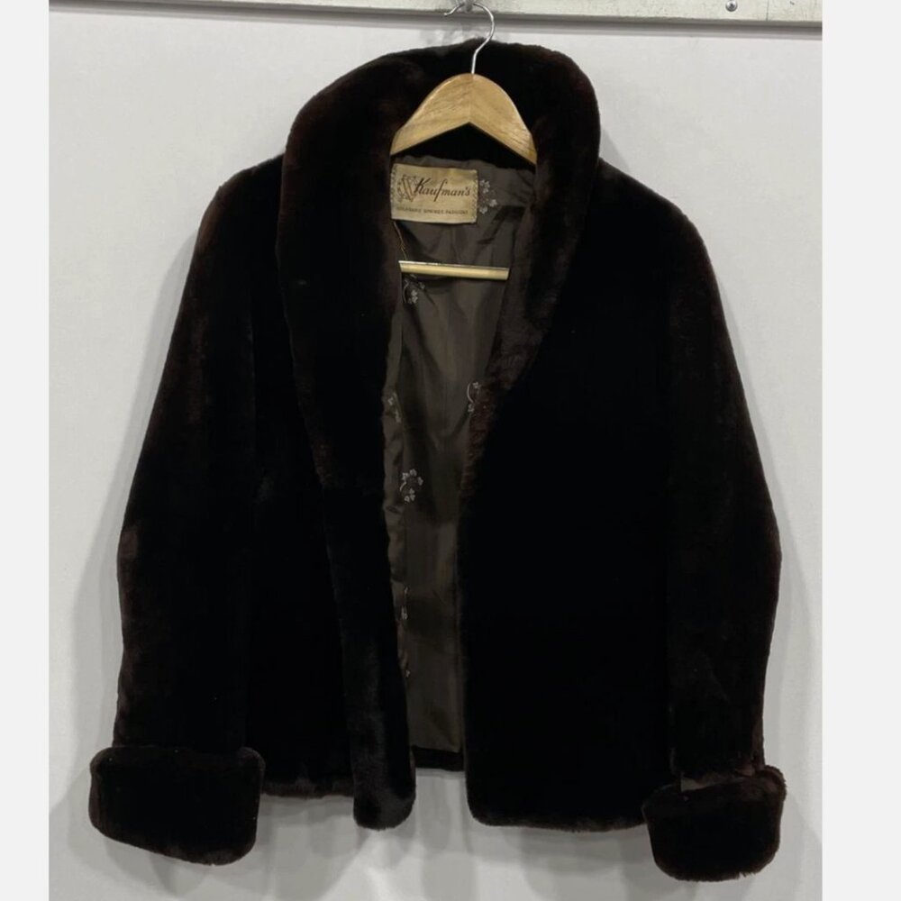 Vintage Mouton Lamb Fur Shearling Large Open Front Jacket Cape Dark Brown Coat